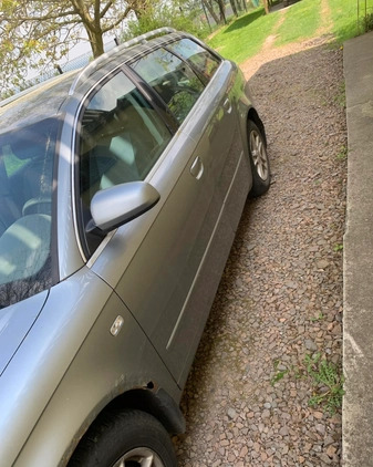 Audi A4 cena 8500 przebieg: 433700, rok produkcji 2004 z Radymno małe 211